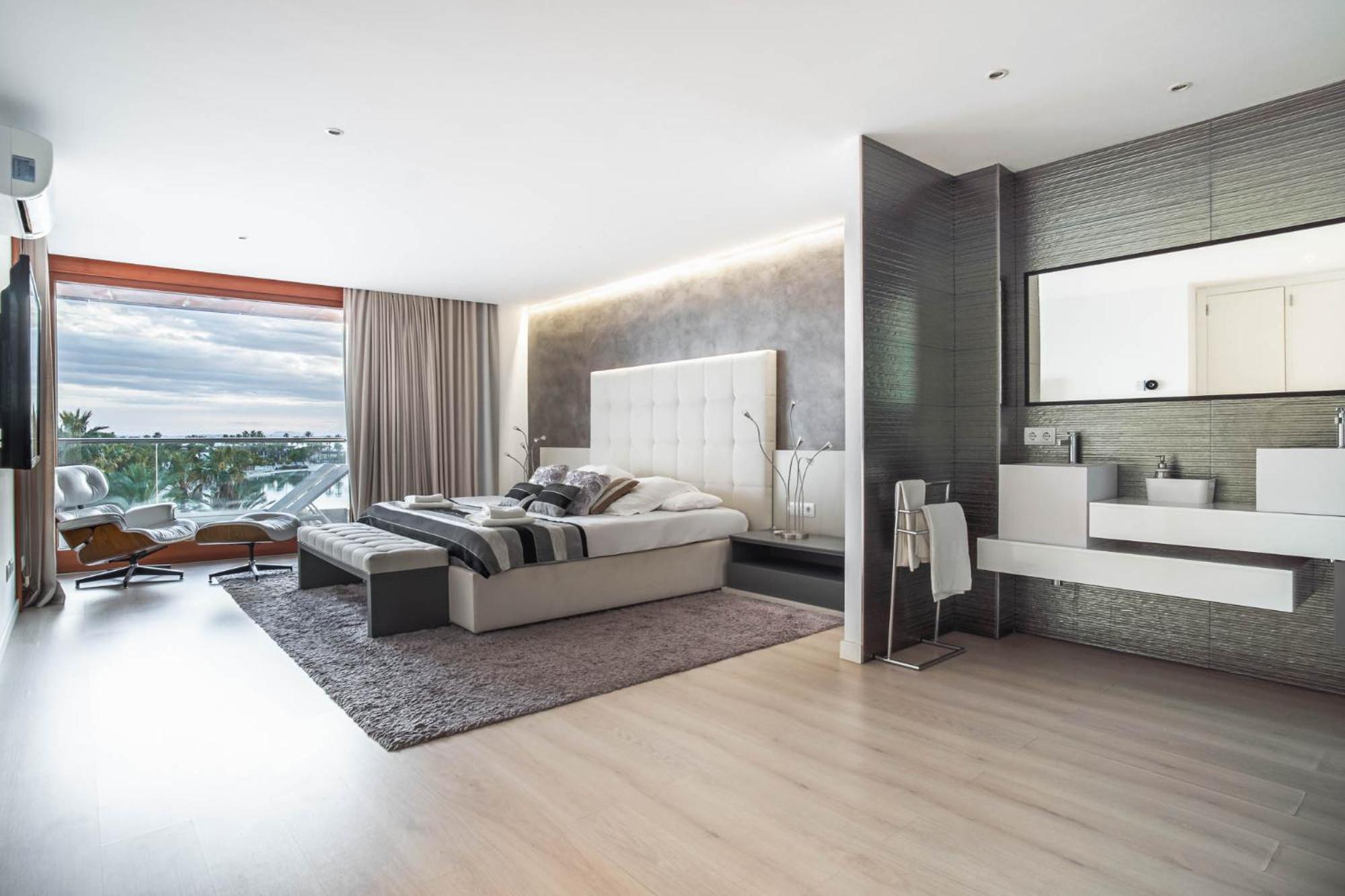 Luxury Sea View Apartment In Puerto De Alcudia Alcúdia Exterior foto