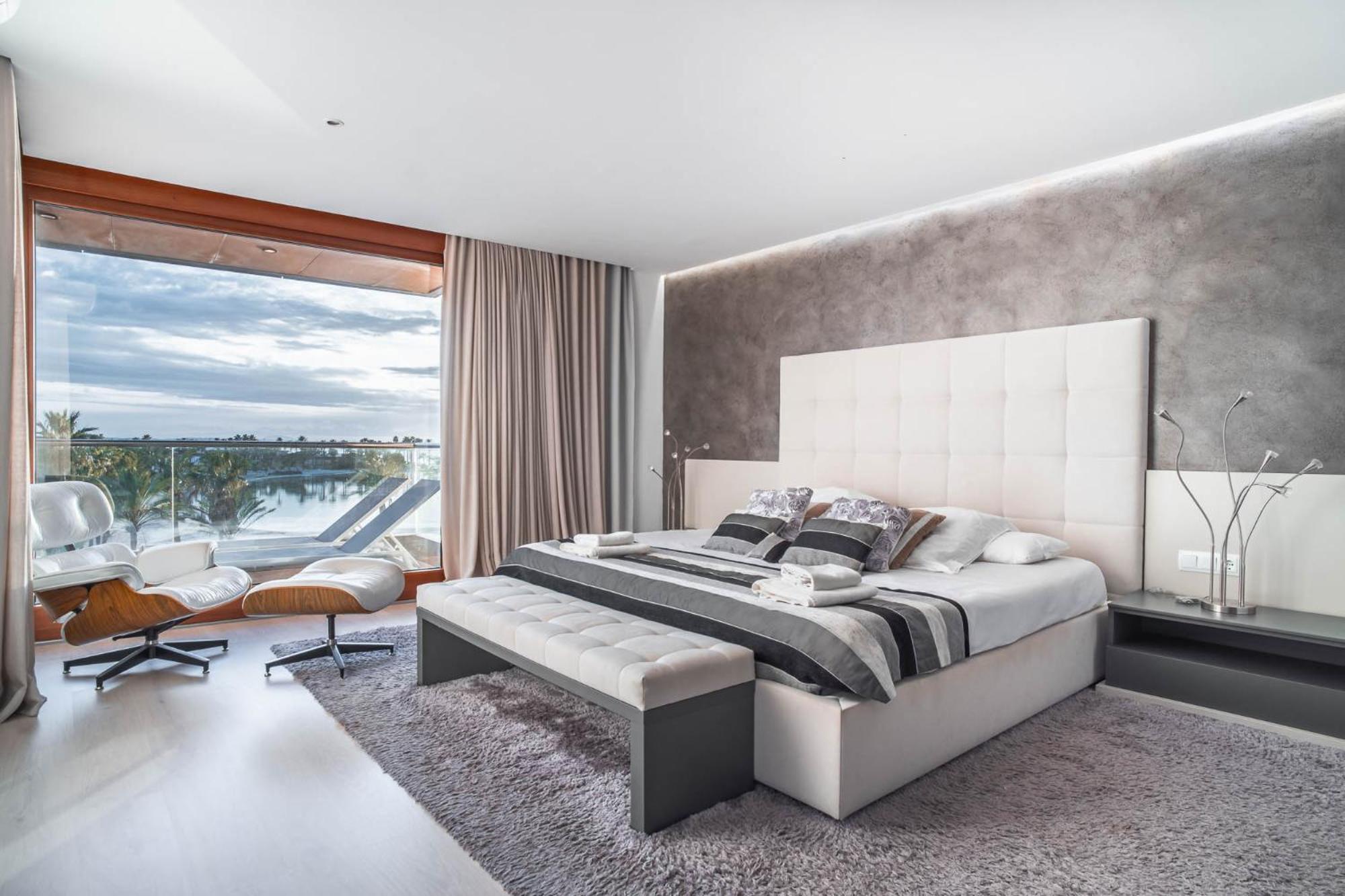 Luxury Sea View Apartment In Puerto De Alcudia Alcúdia Exterior foto